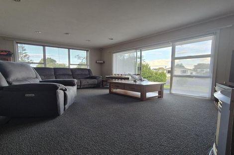 Photo of property in 1 Winning Terrace, Dinsdale, Hamilton, 3204