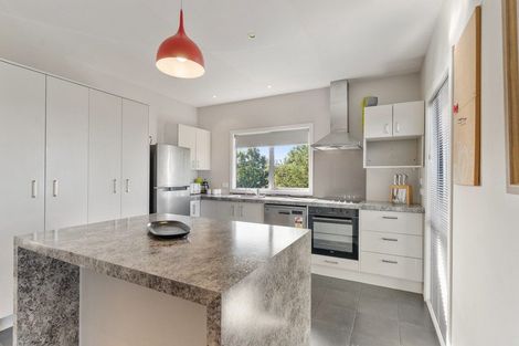 Photo of property in 23 Carrington Drive, Carterton, 5713