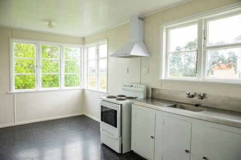 Photo of property in 87-89 Beresford Street, Bayswater, Auckland, 0622