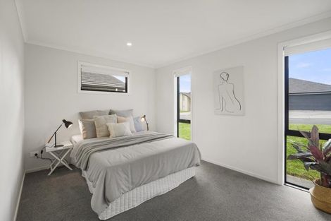 Photo of property in 26 Richardson Road, Omokoroa, 3114