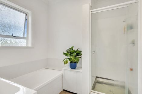 Photo of property in 911 Rangiora Street, Mahora, Hastings, 4120