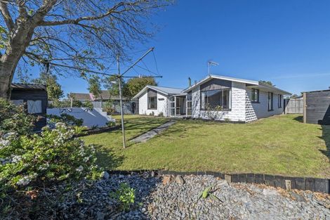 Photo of property in 8 Coates Place, Rangiora, 7400