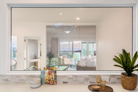 Photo of property in 7 Manly Street, Paraparaumu Beach, Paraparaumu, 5032