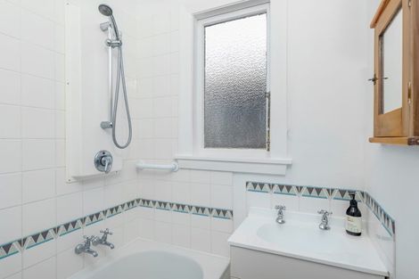 Photo of property in 19 Gibbon Street, Sydenham, Christchurch, 8023