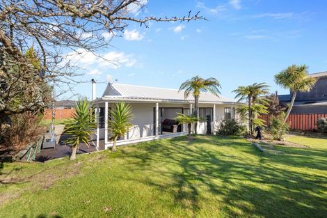 Photo of property in 26 Kiddle Drive, Hilltop, Taupo, 3330