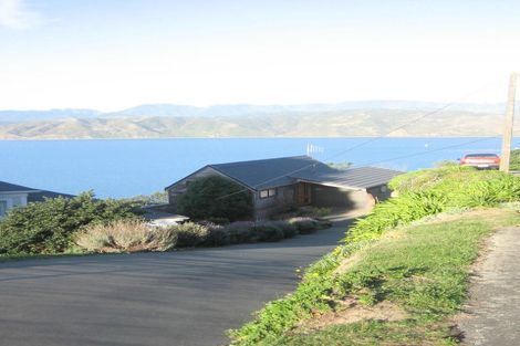 Photo of property in 3 Newport Terrace, Seatoun, Wellington, 6022