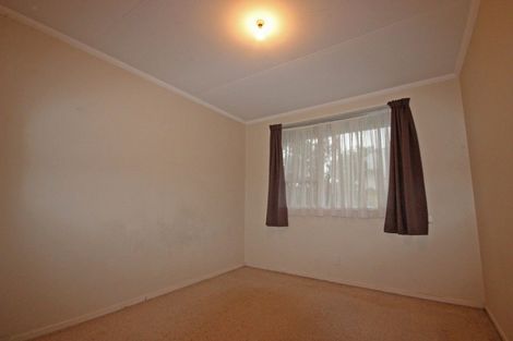 Photo of property in 2/105 Heretaunga Street, Palmerston North, 4414