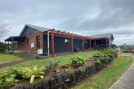 Photo of property in 30 Pararewa Drive, Whalers Gate, New Plymouth, 4310