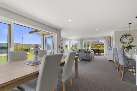 Photo of property in 13 Kestrel Lane, Kinloch, Taupo, 3377