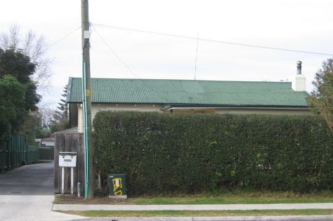 Photo of property in 1003 Caroline Road, Mayfair, Hastings, 4122