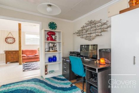 Photo of property in 12 Lemnos Place, Titirangi, Auckland, 0604