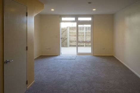 Photo of property in 31-41 Pirie Street, Mount Victoria, Wellington, 6011