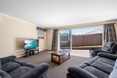 Photo of property in 23 Admiralty Place, Waikawa, Picton, 7220
