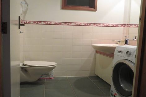 Photo of property in 16 Sherwood Lane, Cashmere, Christchurch, 8022