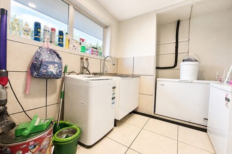 Photo of property in 39 Gibbs Drive, Woodend, 7610