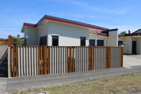 Photo of property in 1 Liddell Street, Foxton, 4814