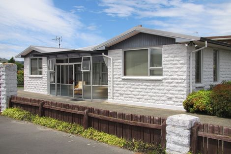 Photo of property in 10 Walnut Place, Mosgiel, 9024