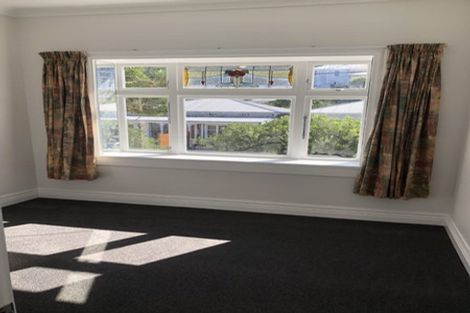 Photo of property in 9 Wright Street, Mount Cook, Wellington, 6021