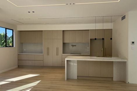 Photo of property in 2/24 Onepoto Road, Hauraki, Auckland, 0622