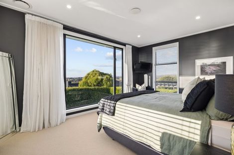 Photo of property in 328 Upper Queen Street, Pukekohe, 2120