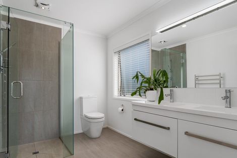 Photo of property in 116 Palm Springs Boulevard, Papamoa Beach, Papamoa, 3118