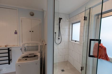 Photo of property in 8 Kemp Road, Kerikeri, 0230