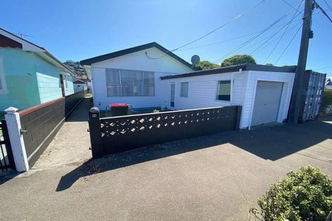 Photo of property in 92 Yule Street, Kilbirnie, Wellington, 6022