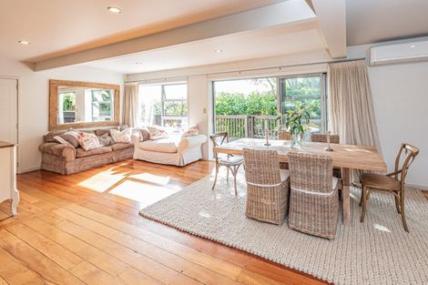 Photo of property in 27 Kent Road, Saint Johns Hill, Whanganui, 4501