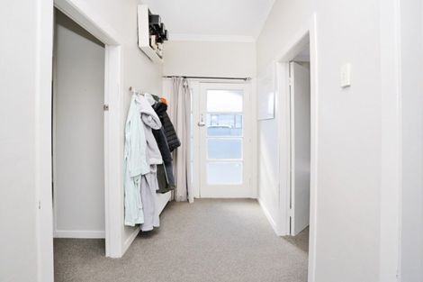 Photo of property in 11 Grange Street, Winton, 9720