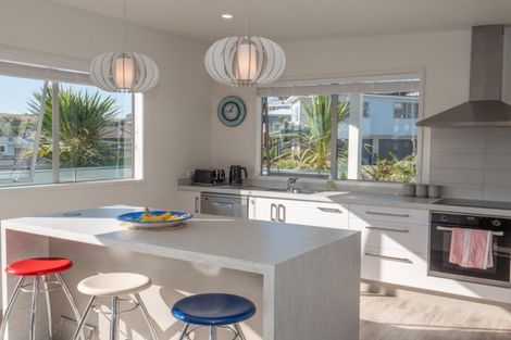 Photo of property in 13 Protea Drive, Cable Bay, 0420