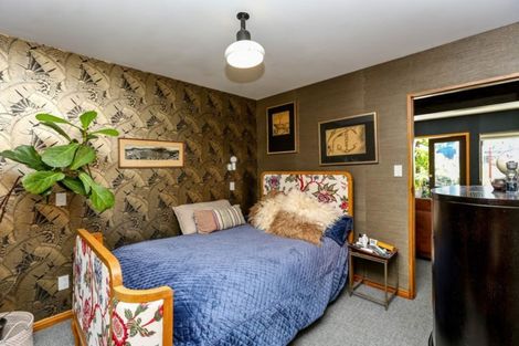 Photo of property in 319 Mangorei Road, Merrilands, New Plymouth, 4312