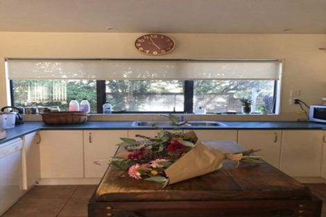 Photo of property in 1/8 Belmont Terrace, Milford, Auckland, 0620