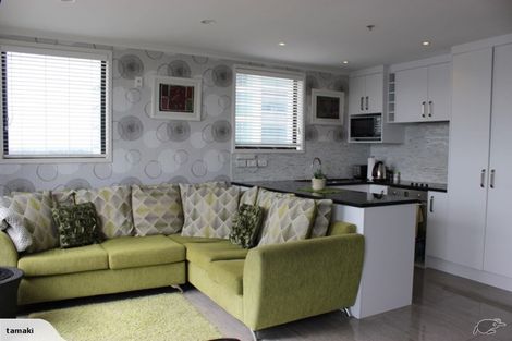 Photo of property in The Rennaissance, 16i/18 Ronwood Avenue, Manukau, Auckland, 2104