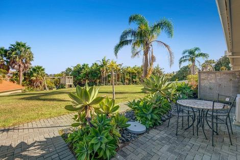 Photo of property in Santa Rosa, 3/340 Gulf Harbour Drive, Gulf Harbour, Whangaparaoa, 0930
