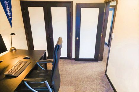 Photo of property in 13/10 Pitarua Street, Thorndon, Wellington, 6011