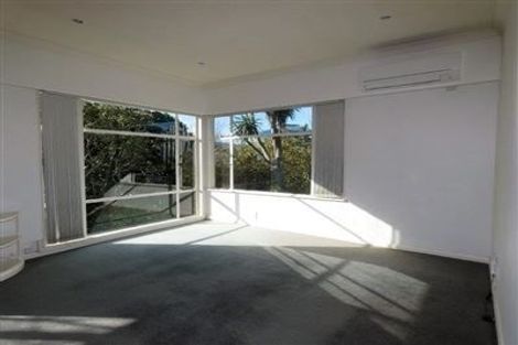 Photo of property in 2 Easdale Street, Kelburn, Wellington, 6012