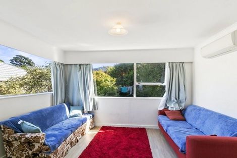 Photo of property in 1/17 Kowhai Street, Tawa, Wellington, 5028
