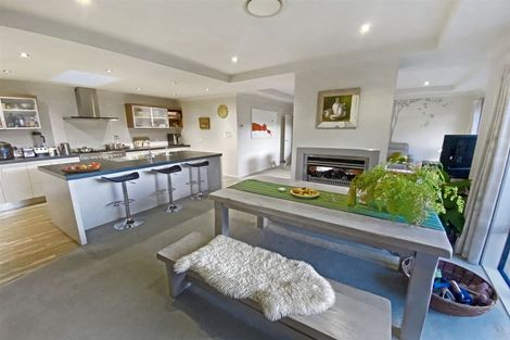 Photo of property in 19 Sovereign Gardens, Halswell, Christchurch, 8025