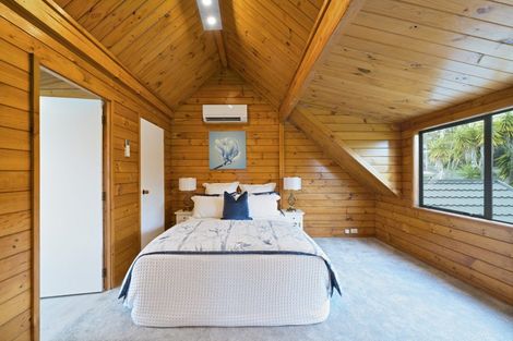 Photo of property in 5 Chardon Place, Henderson, Auckland, 0612