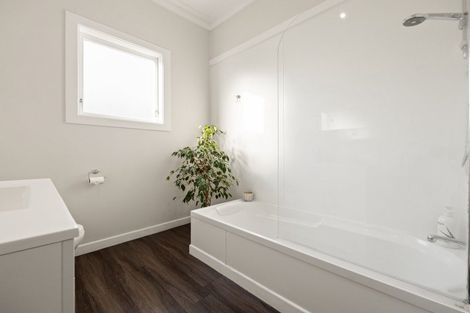 Photo of property in 2a Bond Street, Hamilton East, Hamilton, 3216