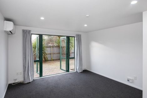 Photo of property in 68 Thackeray Place, Waltham, Christchurch, 8023