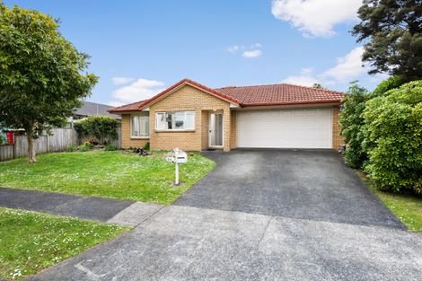 Photo of property in 66 Sandwick Drive, Weymouth, Auckland, 2103
