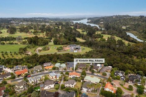 Photo of property in 27 Kinleith Way, Albany, Auckland, 0632