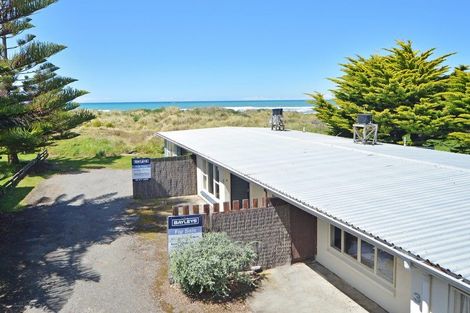 Photo of property in 79c Blue Pacific Parade, Riversdale Beach, Masterton, 5872