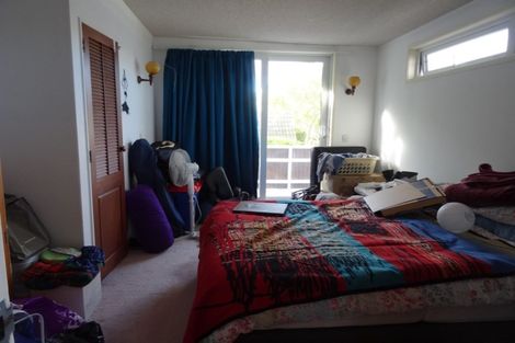 Photo of property in 28 Waru Street, Khandallah, Wellington, 6035