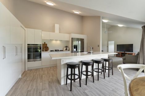 Photo of property in 94a Springvale Road, Clyde, Alexandra, 9391