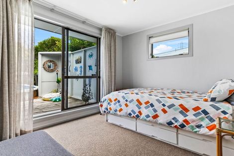 Photo of property in 83 Glen Marine Parade, Glendene, Auckland, 0602