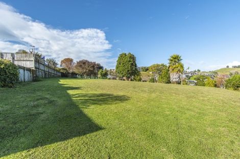 Photo of property in 54 Oteki Park Drive, Welcome Bay, Tauranga, 3112