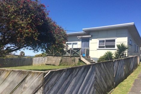 Photo of property in 5 Capitol Road, Matakatia, Whangaparaoa, 0930