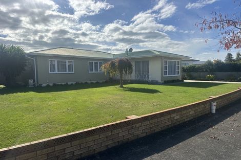 Photo of property in 17 Paisley Street, Awapuni, Palmerston North, 4412